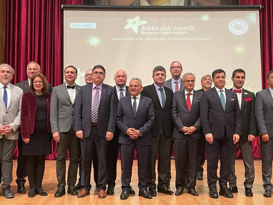 Büyükşehir’in Hospice Projesi’ne ‘yılın Yenilikçi Uygulaması’ Ödülü