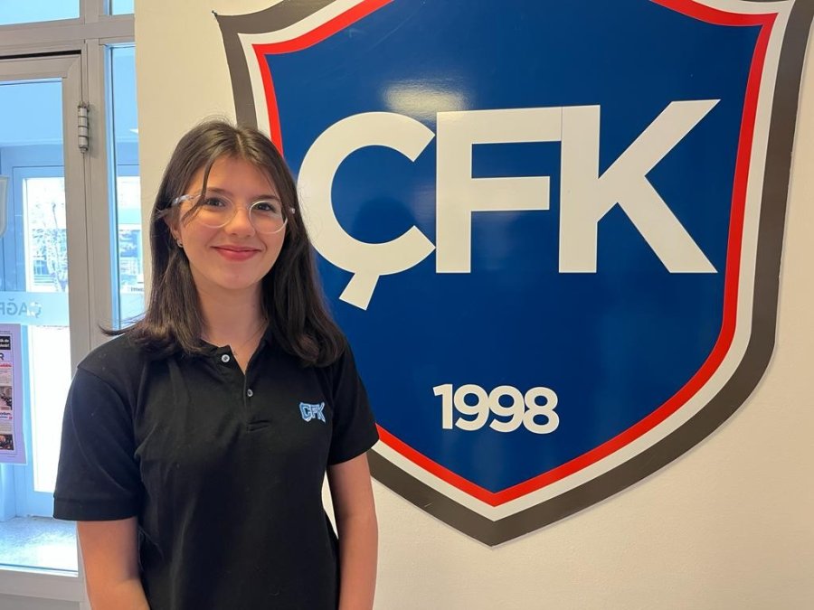 Neslişah Kanada’da Türkiye’nin Minik Elçisi Olmaya Hak Kazandı