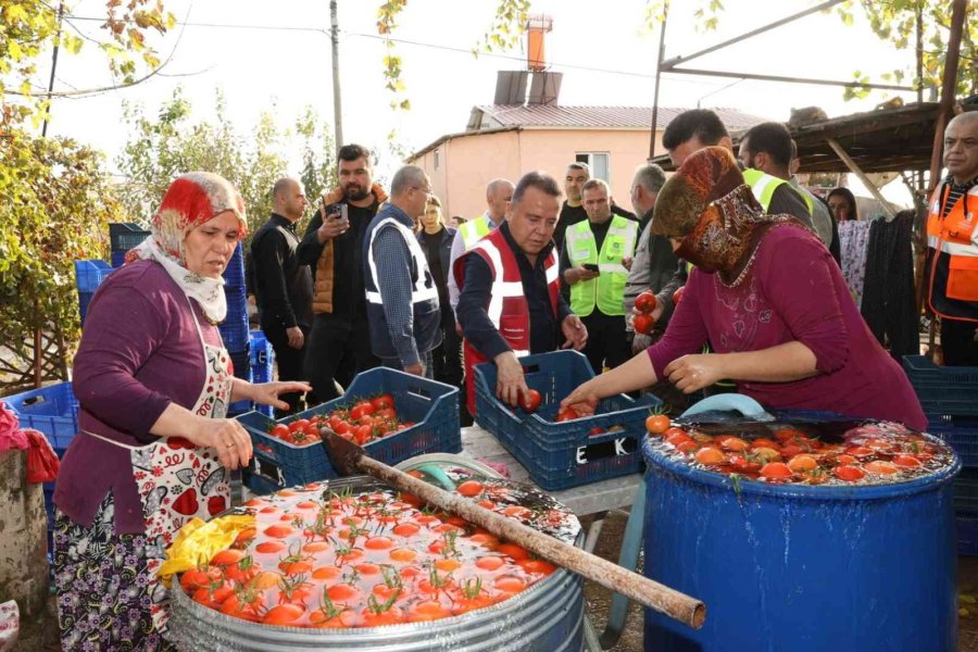 Kumluca Ve Finike’de Esnaftan 1 Ay Su Ücreti Alınmayacak
