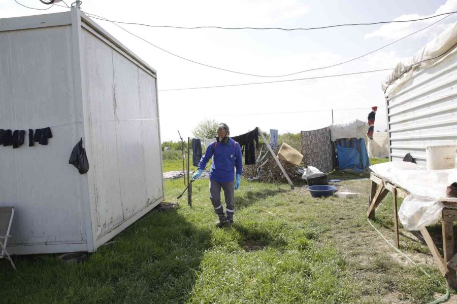 Büyükşehir’den Mevsimlik Tarım İşçilerine Destek