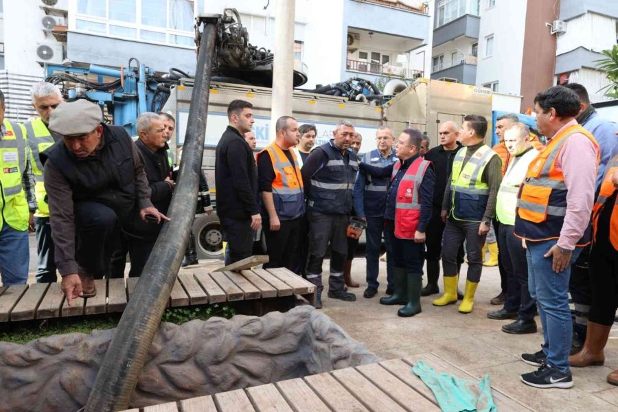 Kumluca Ve Finike’de Esnaftan 1 Ay Su Ücreti Alınmayacak