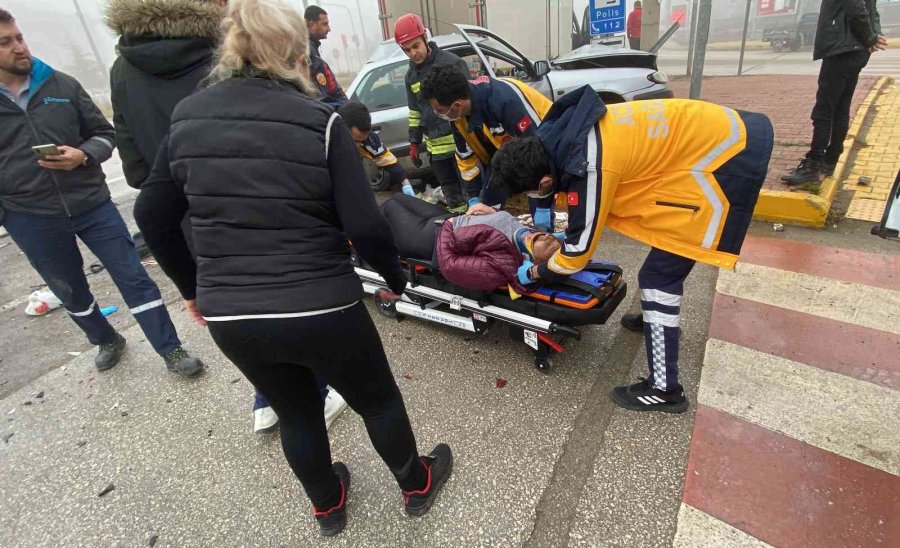 Bulgaristan’dan İlik Nakli İçin Konya’ya Giden Aile Kaza Yaptı: 3 Yaralı