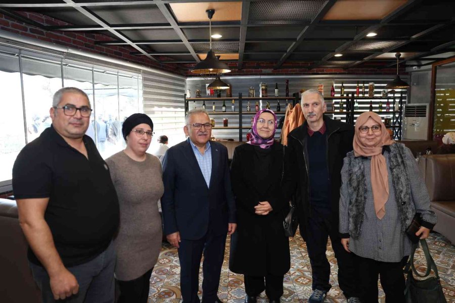 Başkan Büyükkılıç, Öz Sağlık İş Sendikası Üyeleri İle Buluştu