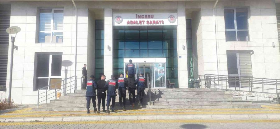 Kayseri’de Oto Hırsızı 2 Şahıs Yakalandı