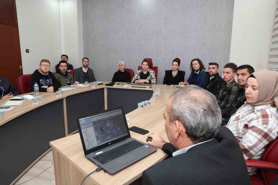 Büyükşehir’den "iletişim" Eğitimi