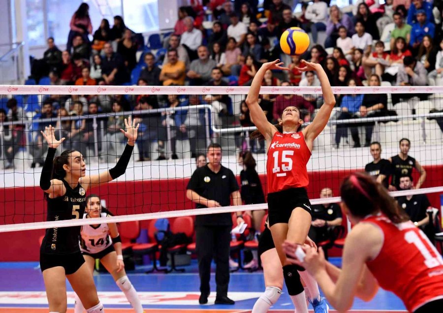 Muratpaşa, İlk Yarıyı Galibiyetle Kapattı