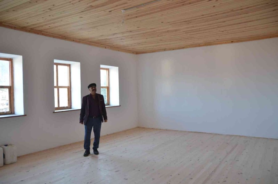 94 Yıllık İlkokul Restore Edildi