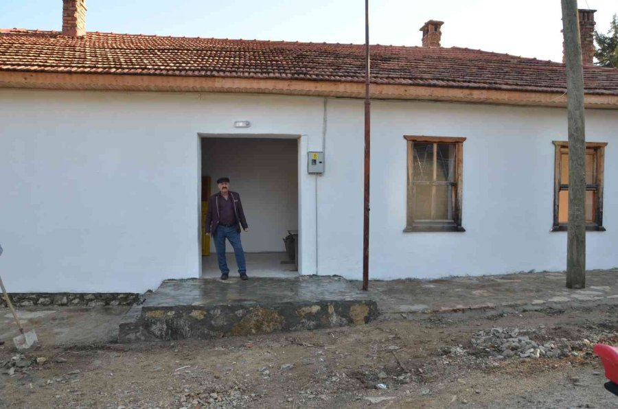 94 Yıllık İlkokul Restore Edildi