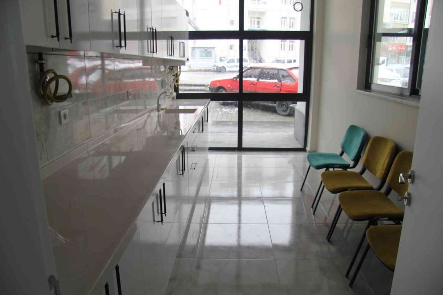 Başkan Altun Ve Kaymakam Gülen, Bünyan Mini Terminali’nde İncelemelerde Bulundu