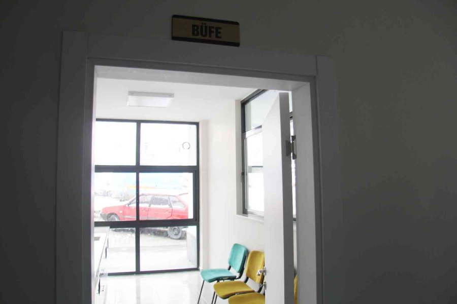 Başkan Altun Ve Kaymakam Gülen, Bünyan Mini Terminali’nde İncelemelerde Bulundu