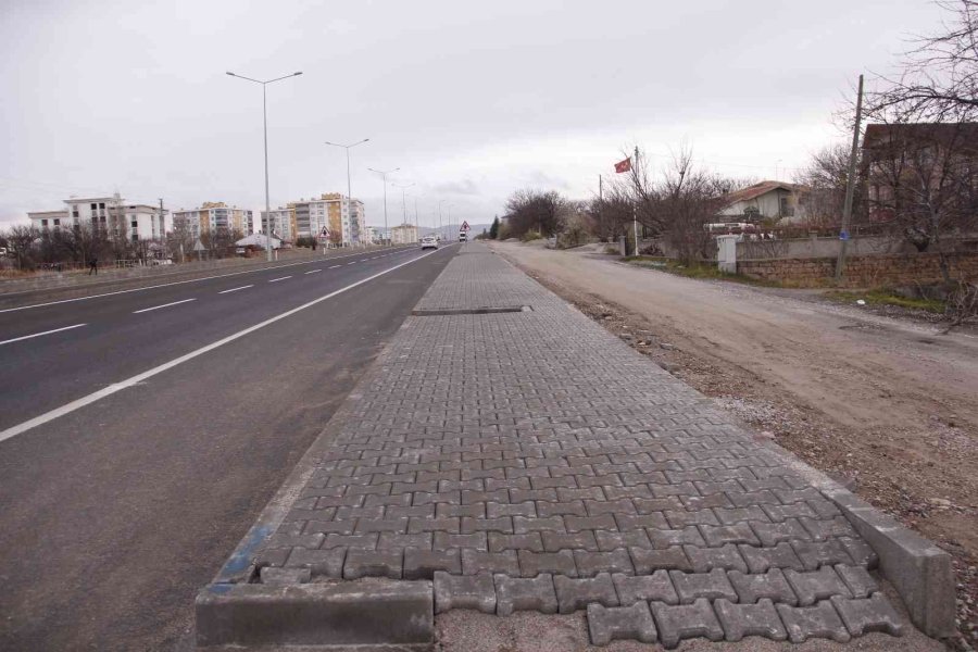 Bünyan’da Yaya Yolu Çalışmaları Devam Ediyor