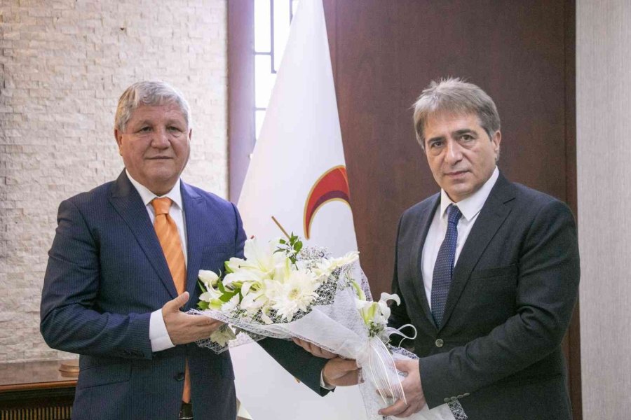 Konya Gıda Ve Tarım Üniversitesi’nde Rektörlük Devir Teslim Töreni Gerçekleştirildi