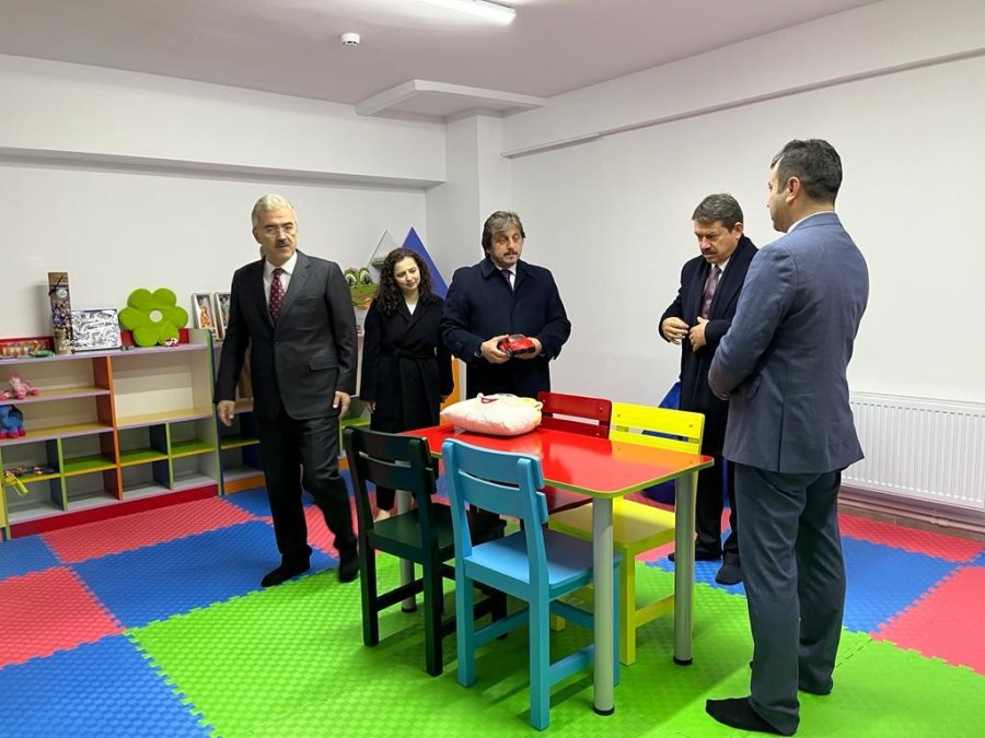 30 Ağustosa Kadar Tüm İllerde Çocuk Görüşme Merkezleri Açılacak