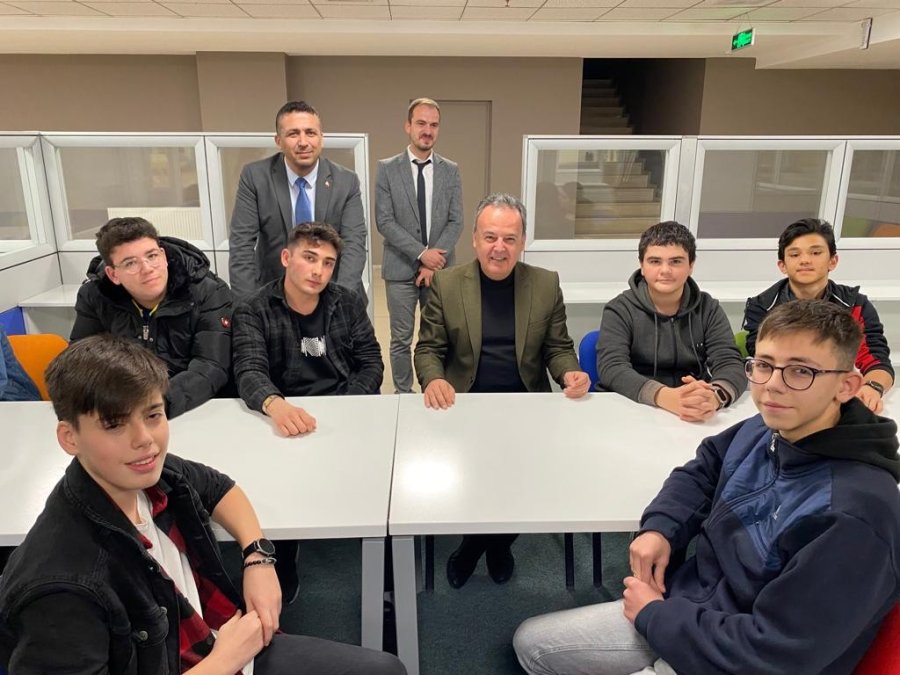 Büyükşehir’in ‘değer Gençlik’ Seminerine Kaymakam Karacan Konuk Oldu