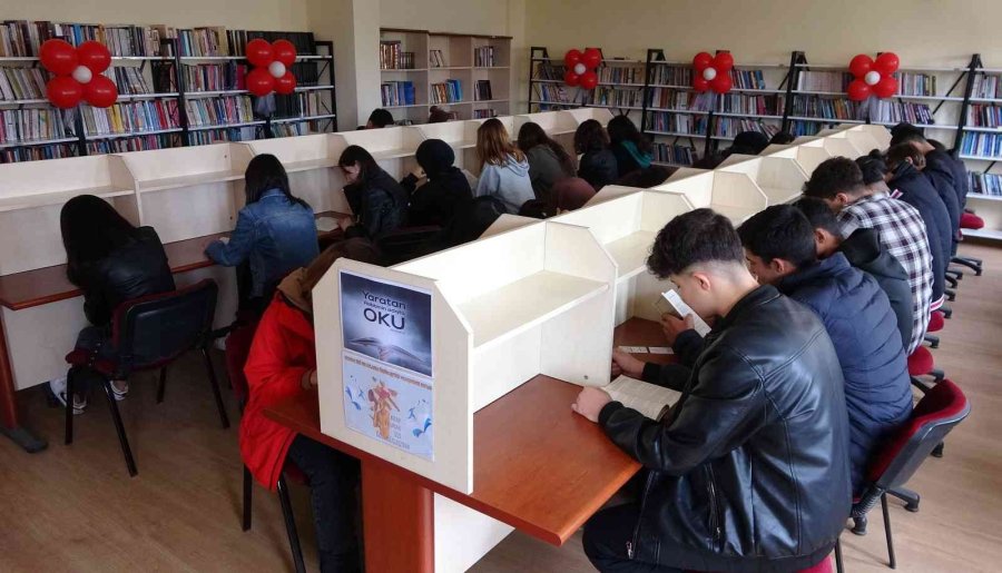 Şehit Annesi Eline Mikrofonu Aldı: "yerine Evladını Koydu, İntikamını Doya Doya Alacak"