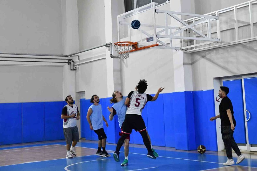 Gençlik Basketbol Turnuvası Sona Erdi