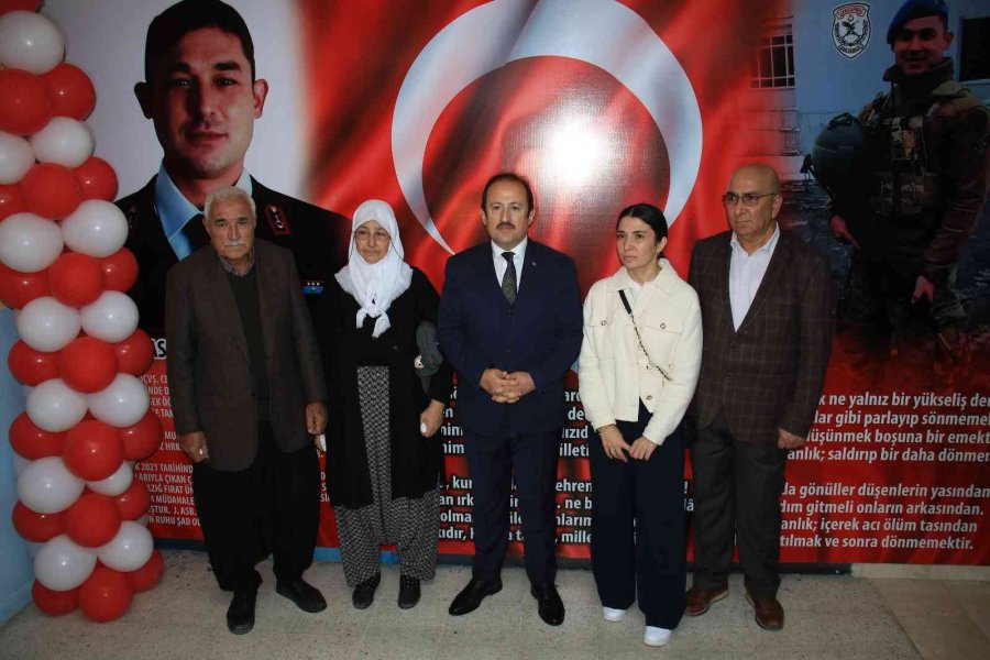 Şehit Annesi Eline Mikrofonu Aldı: "yerine Evladını Koydu, İntikamını Doya Doya Alacak"