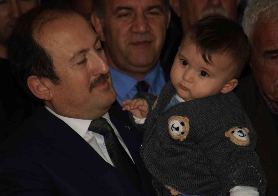 Şehit Annesi Eline Mikrofonu Aldı: "yerine Evladını Koydu, İntikamını Doya Doya Alacak"