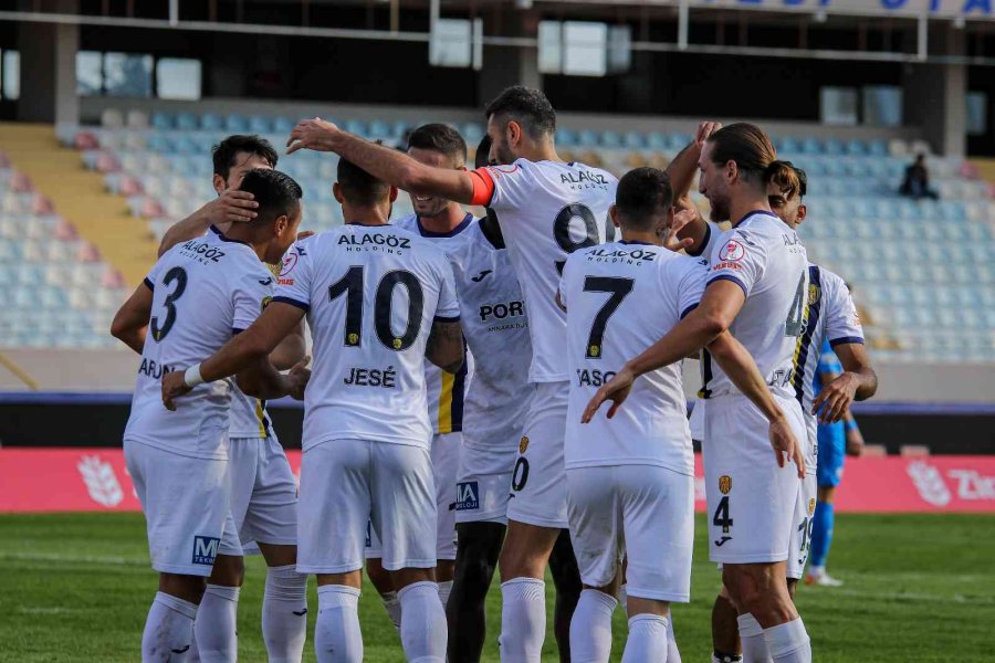 Ziraat Türkiye Kupası: Mke Ankaragücü: 2 - Tuzlaspor: 0