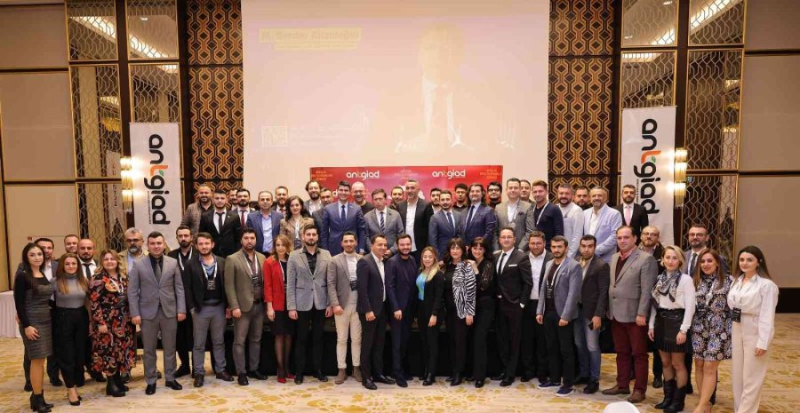 Antgiad’da "yeni Dünya, Yeni Tüketici, Yeni Şirket" Konuşuldu