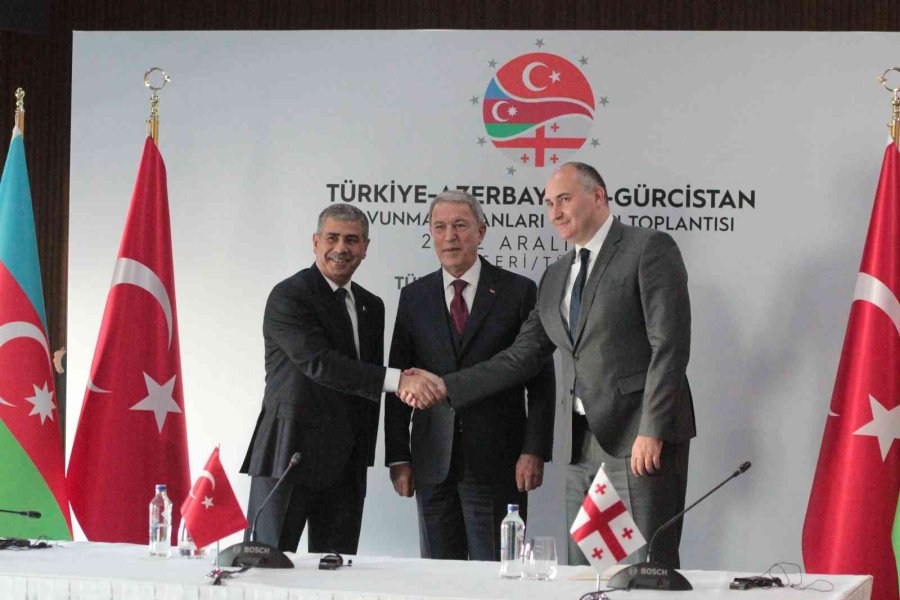 Bakan Akar’dan Yunanistan’a “radar Kilidi” Tepkisi