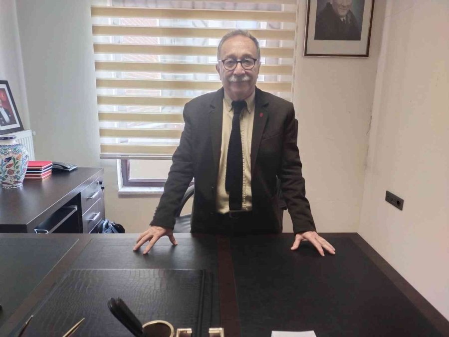 Kuraklık Alarmı; ’eskişehir’de Obruklar Oluşmaya Başladı’