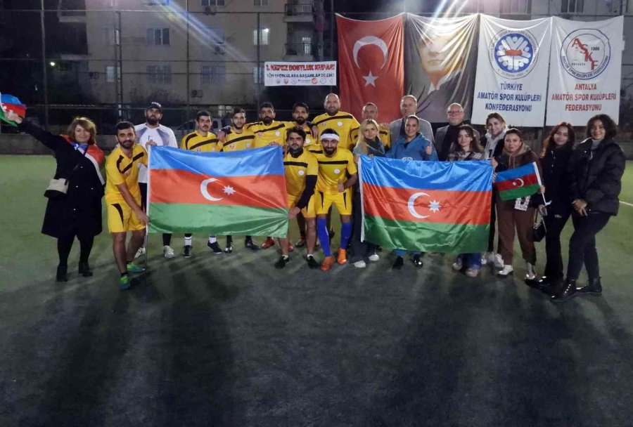 Kepez’de Uluslararası Dostluk Rüzgarı