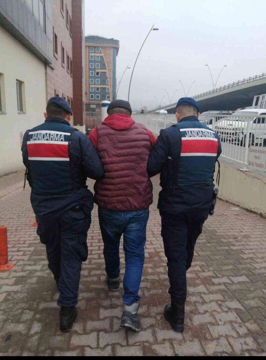 8 Dosyadan Aranan Şahıs Yakalandı