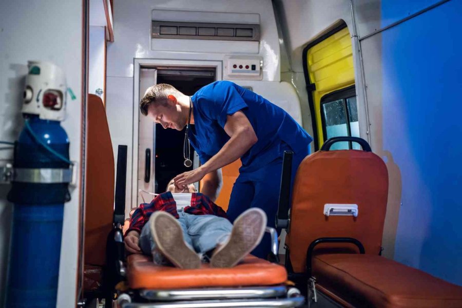 İlk Ve Acil Yardım Hayat Kurtarır