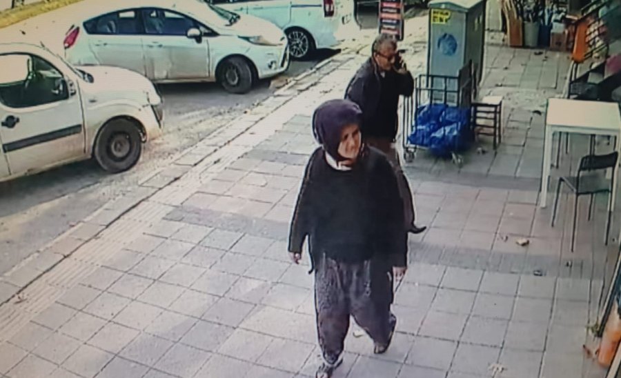 İki Gündür Ailesinin Her Yerde Aradığı 2 Çocuk Annesi Kadın Bulundu