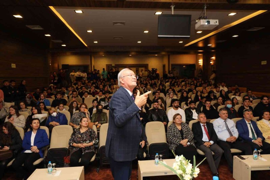 Coğrafi İşaretler Ve Türkiye Uygulamaları Konferansı Düzenlendi