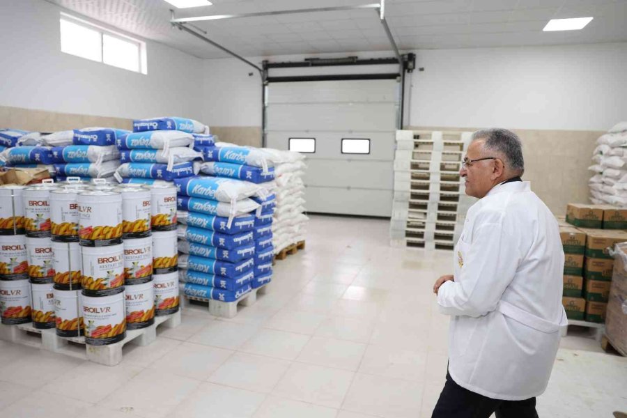 Başkan Büyükkılıç’tan Kent Ekmek Fabrikası’nda İnceleme