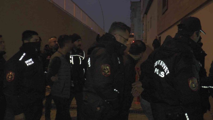 ’kökünü Kurutma Operasyonu’nda Yakalanan Zehir Tacirleri Adliyeye Sevk Edildi