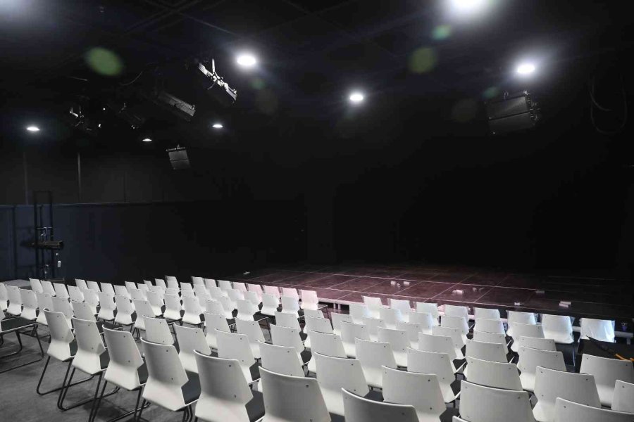 Büyükşehir’den Özel Tiyatrolara Büyük Destek “can Suyu Projesi”