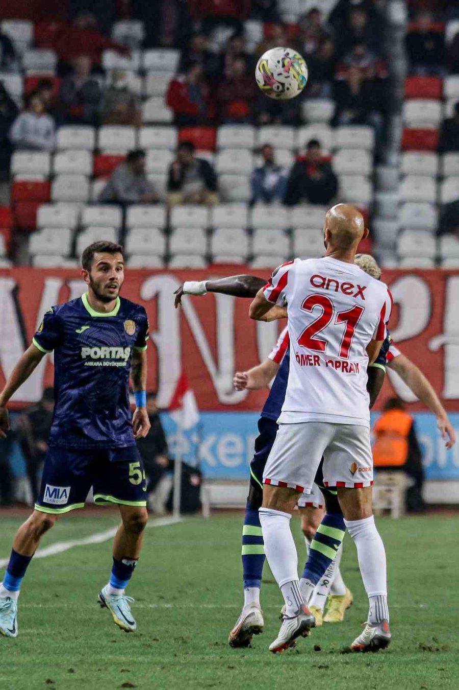 Spor Toto Süper Lig: Fta Antalyaspor: 0 - Mke Ankaragücü: 0 (ilk Yarı)