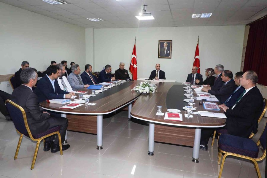 Vali Özkan: “zararlı Maddeler İnsanlığı Tehdit Ediyor”