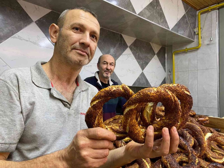 Tarihi Eskişehir Simidinin Tarifini Anlattı