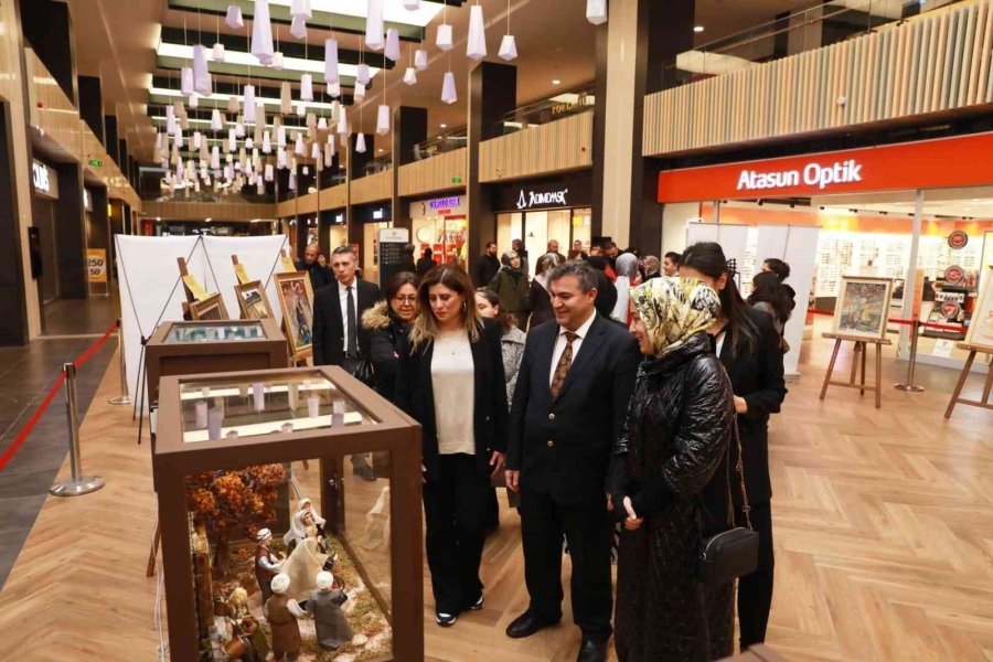 “erciyes’te Bir Sevda Masalı: Kerem İle Aslı” Sergisi Hayran Bırakıyor