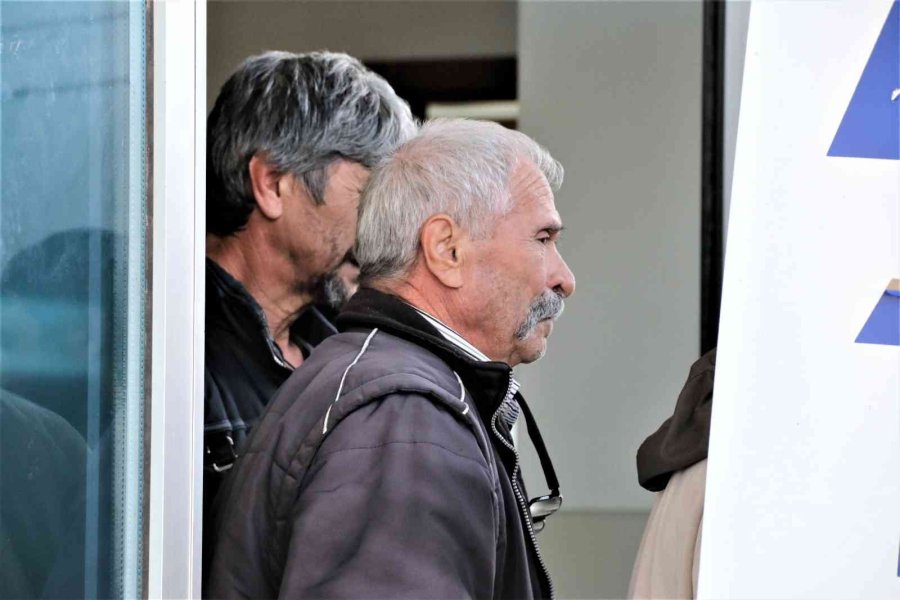 Üniversite Mezunu 23 Yaşındaki Emine Kalp Krizine Yenik Düştü