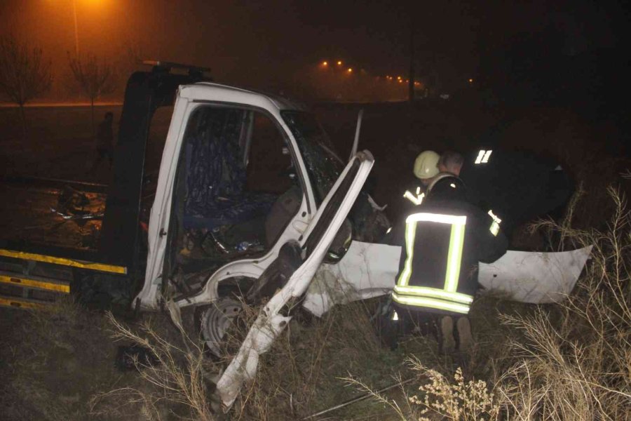 Karaman’da Yoğun Sis Kazaya Neden Oldu: 1 Ölü, 2 Yaralı