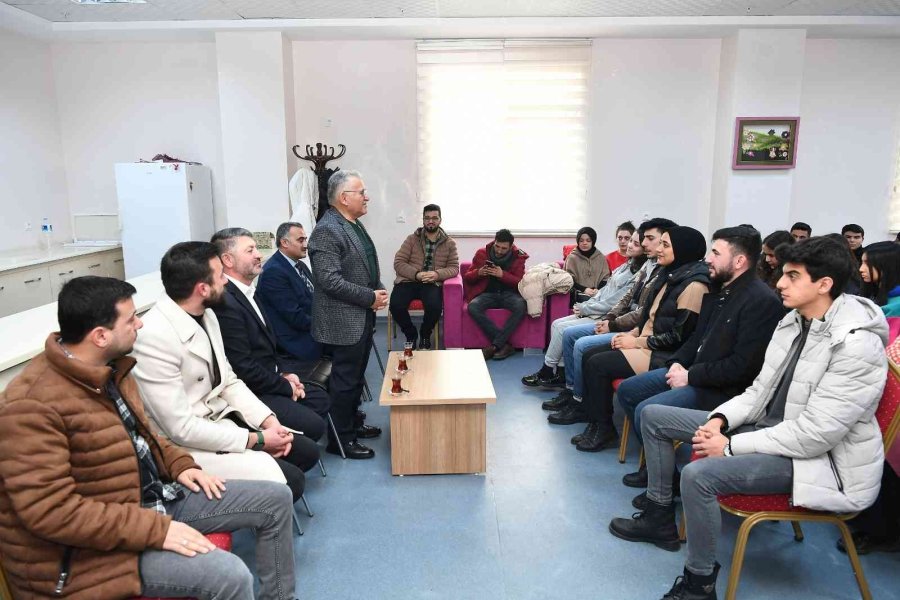 Başkan Büyükkılıç’tan Develi Çıkarması