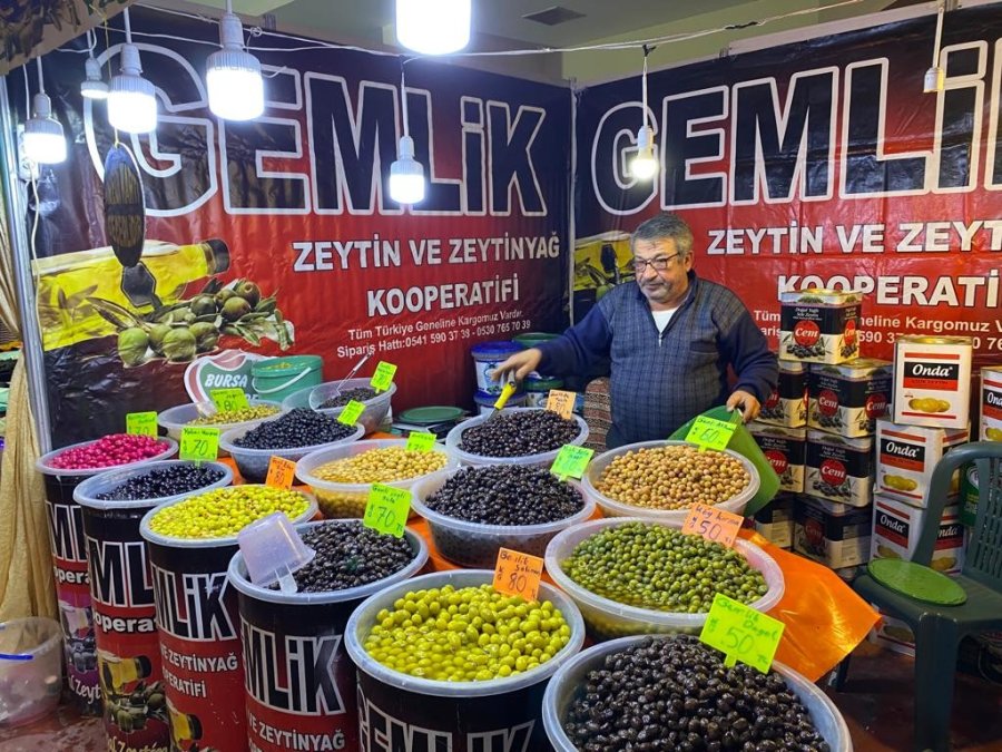 Yöresel Ürünler Günleri’nde Hediye Yağmuru