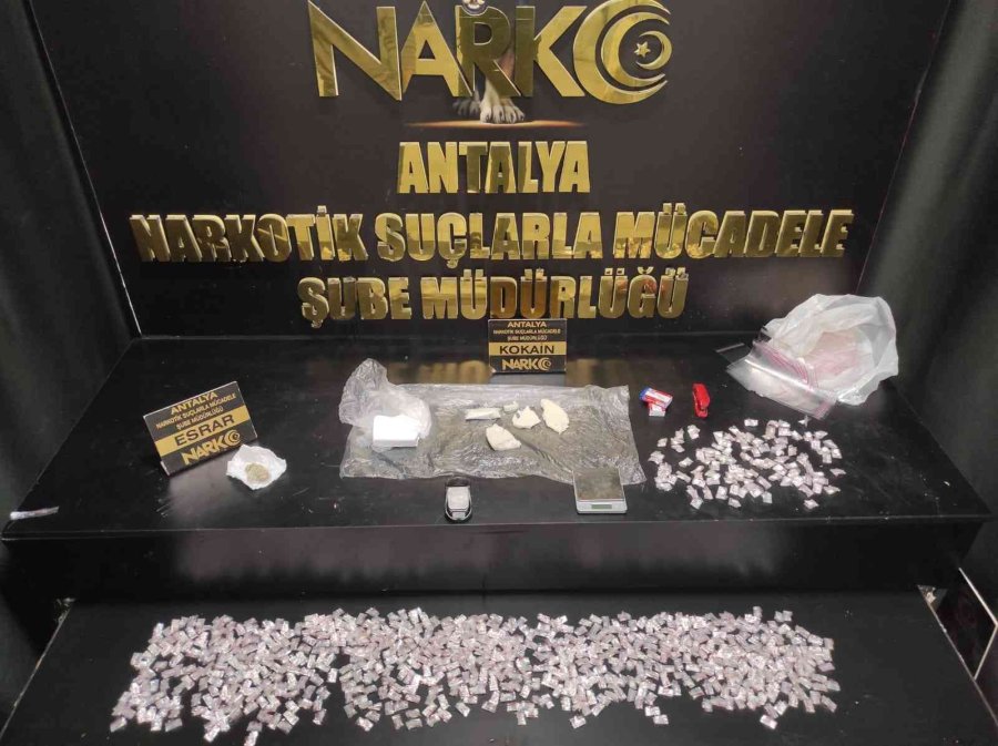 Antalya’da Polisten 3 İlçede Uyuşturucu Operasyonu