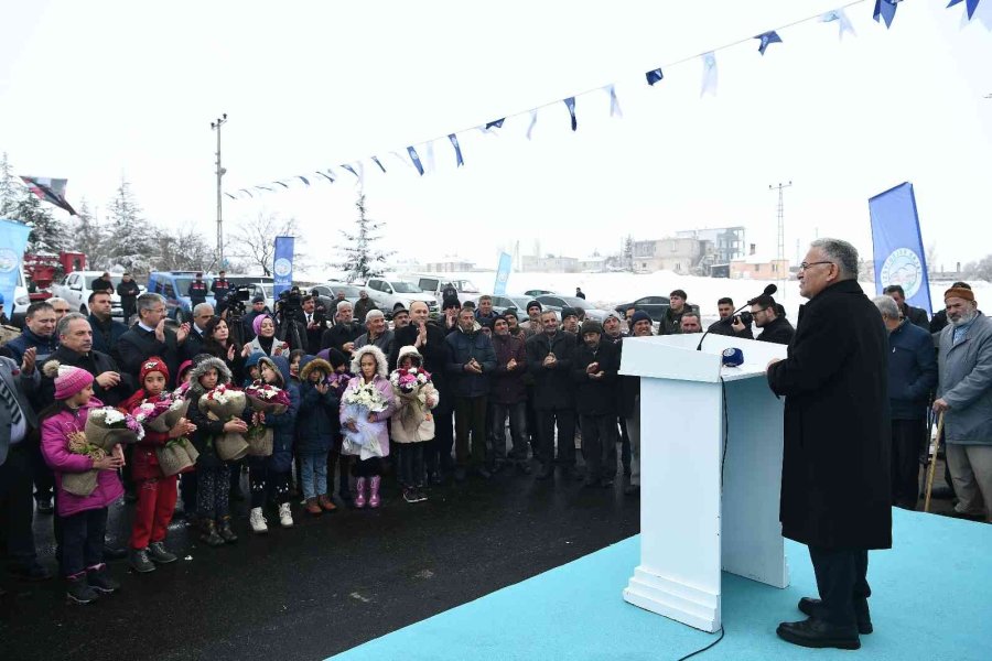 Çatakdere’de İlk Doğalgaz Yandı