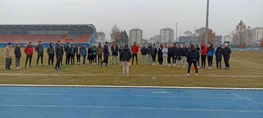 Futbol Aday Hakem Kursu Tamamlandı