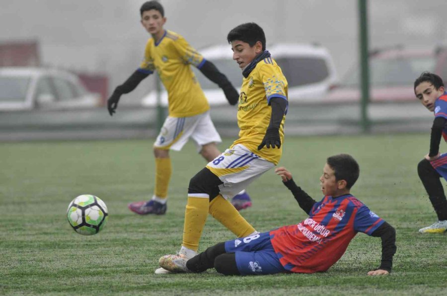Kayseri U14 Play-off: Erkiletspor: 0- Talasgücü Belediyespor:0