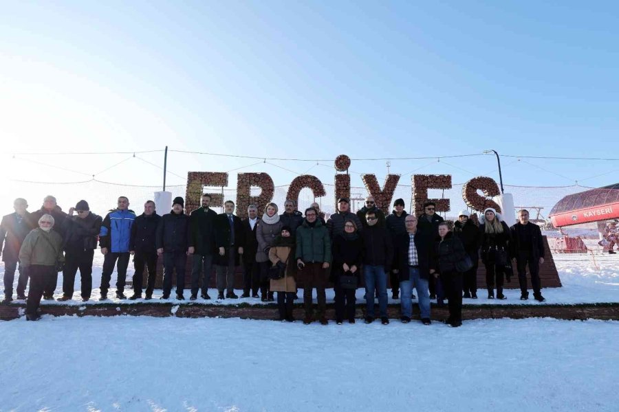 Kto Yargıtay Üyelerine Kayseri Tarihinin Güzelliklerini Tanıttı