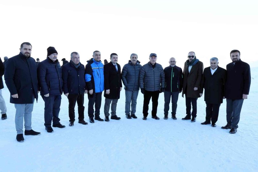 Kto Yargıtay Üyelerine Kayseri Tarihinin Güzelliklerini Tanıttı