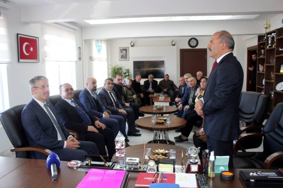 Ak Parti İl Başkanı Çopuroğlu İlçeleri Ziyaret Etti