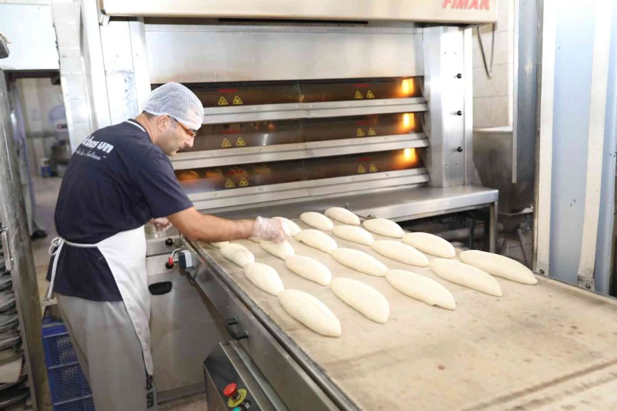 Alanya’da Zabıtadan Yılbaşı Denetimi